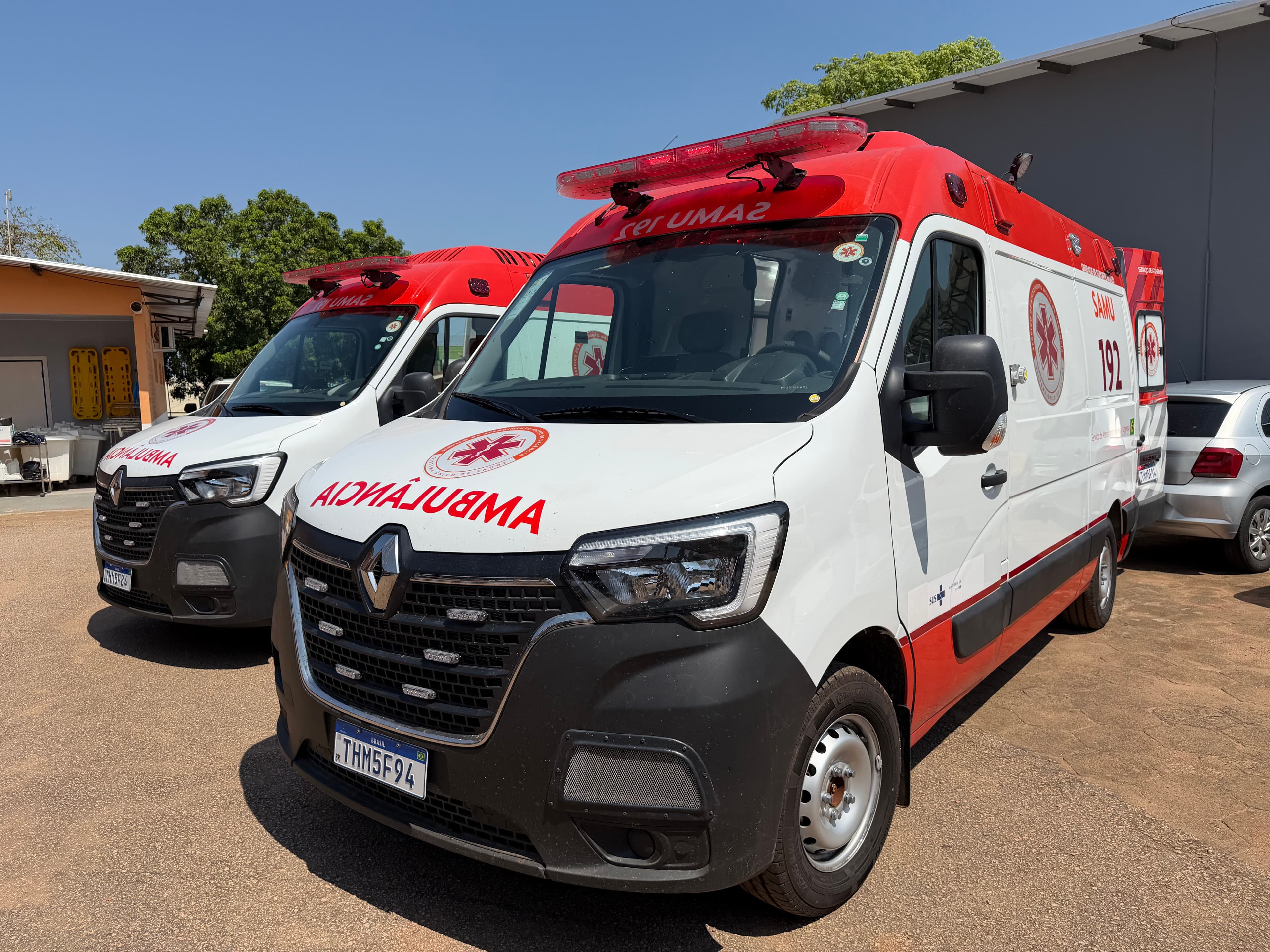 Novas ambulâncias do SAMU destinadas ao atendimento de urgência e emergência em Porto Velho.