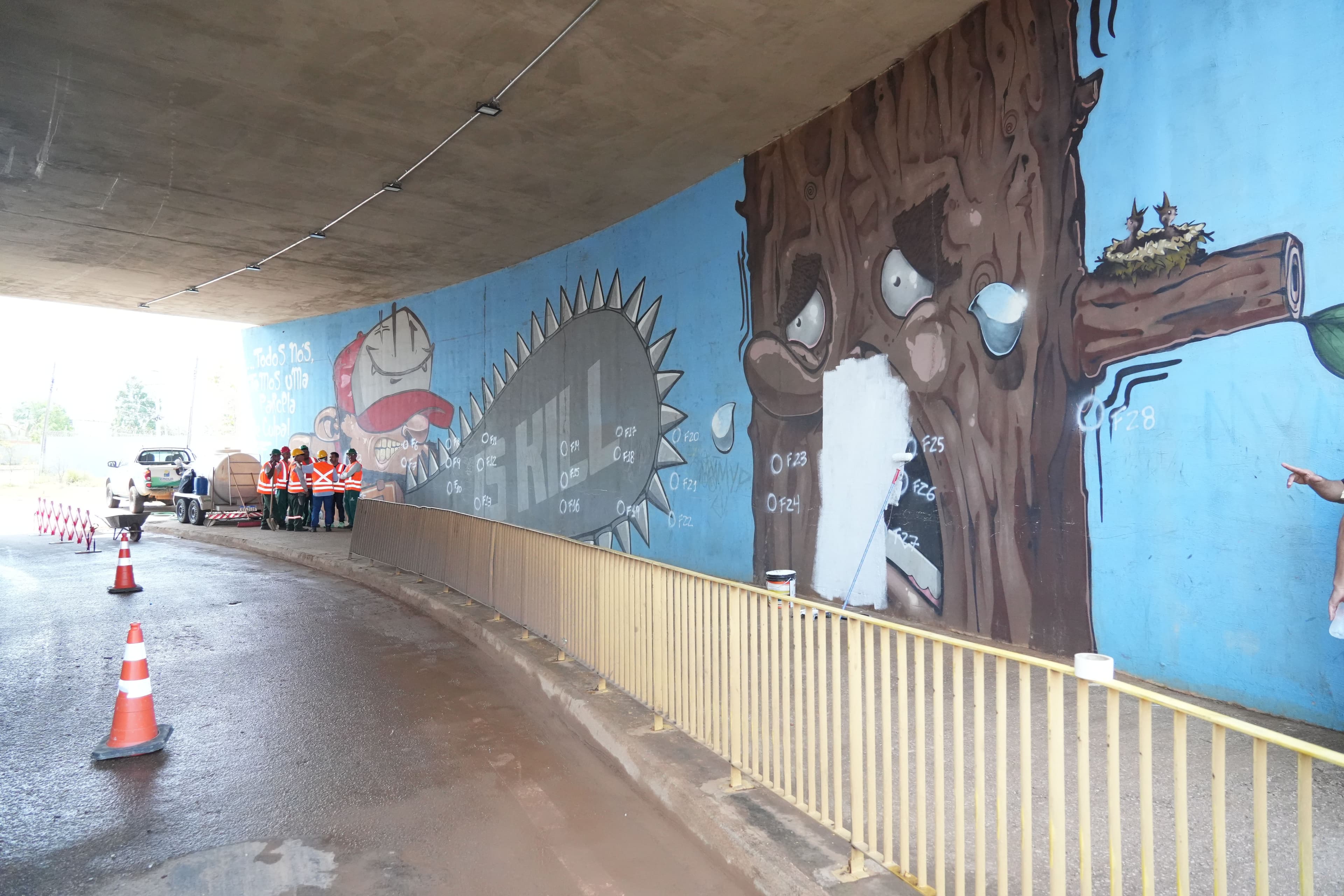 Trabalhos de revitalização dos viadutos de Porto Velho incluem limpeza, pintura e paisagismo, com participação de reeducandos do sistema prisional.